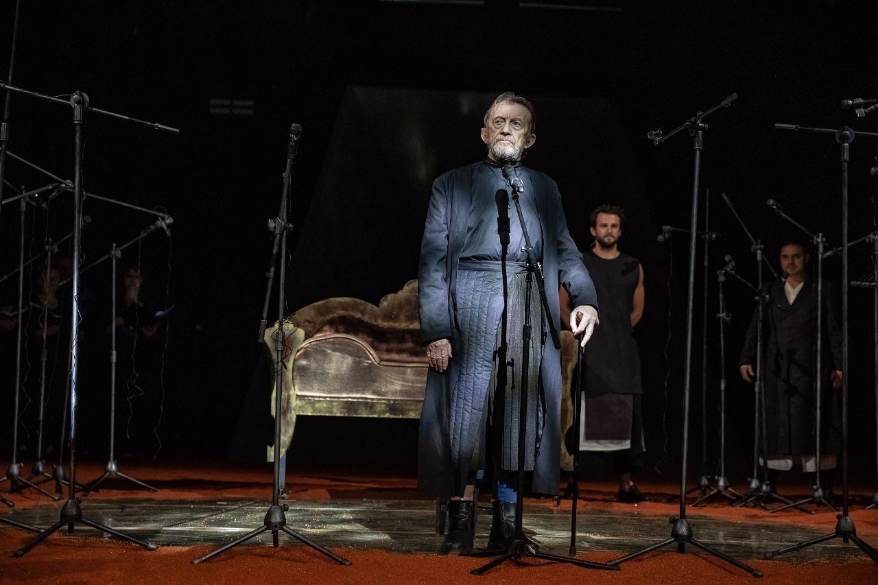 Z głębokim smutkiem żegnamy Edwarda Linde-Lubaszenkę